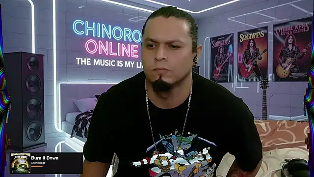 Snapshot of chino_roz chatting on 09/13/25, 07:02 chino roz online show from 09/13/25, 07:02