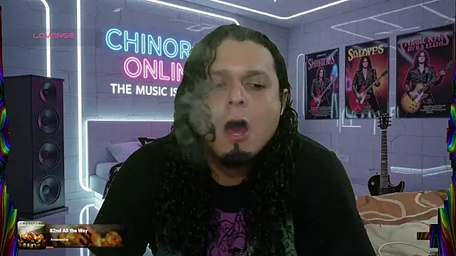 Snapshot of chino_roz chatting on 09/23/25, 06:38 chino roz online show from 09/23/25, 06:38