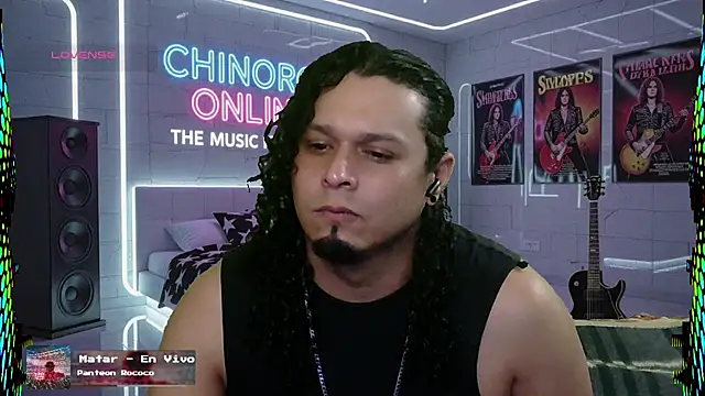 Snapshot of chino_roz chatting on 10/06/25, 07:17 chino roz online show from 10/06/25, 07:17