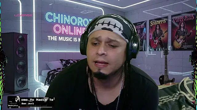 Snapshot of chino_roz chatting on 10/12/25, 11:20 chino roz online show from 10/12/25, 11:20
