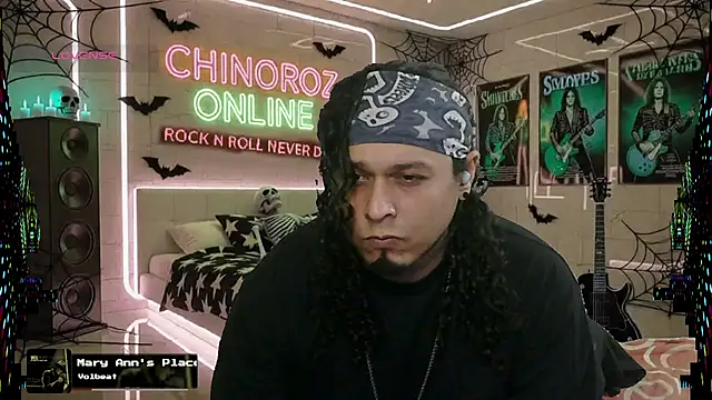 Snapshot of chino_roz chatting on 11/02/25, 07:22 chino roz online show from 11/02/25, 07:22