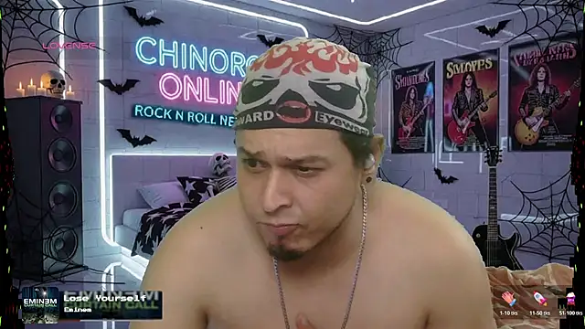 Snapshot of chino_roz chatting on 11/03/25, 07:59 chino roz online show from 11/03/25, 07:59