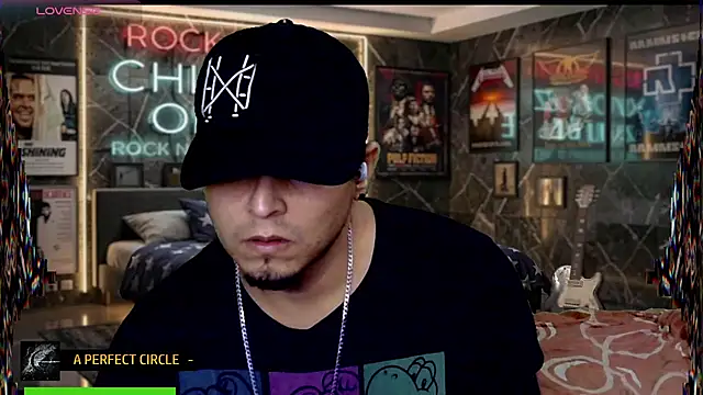 Snapshot of chino_roz chatting on 06/09/26, 07:14 chino roz online show from 06/09/26, 07:14