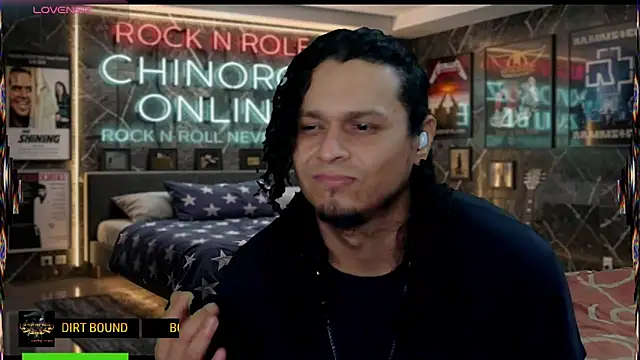 Snapshot of chino_roz chatting on 06/10/26, 07:18 chino roz online show from 06/10/26, 07:18
