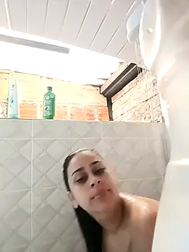 Latina sexy1 online show from 01/13/26, 12:32