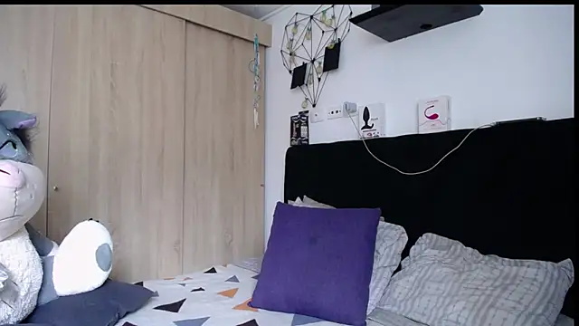 Snapshot of Santiago_kiler chatting on 11/07/25, 04:18 Santiago kiler online show from 11/07/25, 04:18