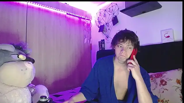 Santiago kiler online show from 03/24/26, 10:09