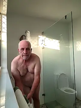 guywifi online show from 12/20/25, 08:21