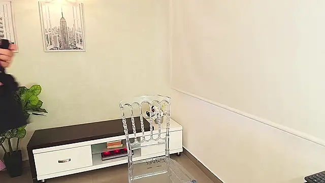 Sassy--Girl online show from 09/19/25, 06:30