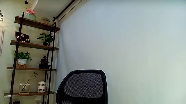 Sassy--Girl online show from 02/27/26, 06:30