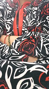 Snapshot of Kavya_XX chatting on 12/09/24, 08:33 Kavya XX online show from 12/09/24, 08:33