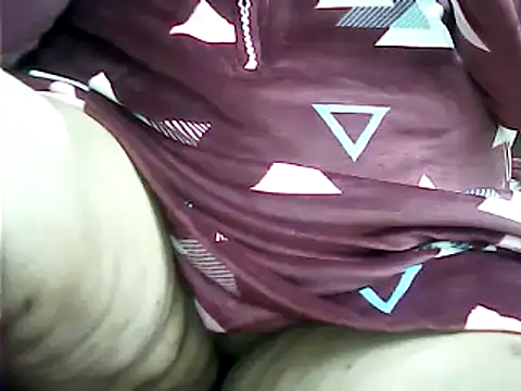 Snapshot of Kavya_XX chatting on 12/17/24, 07:15 Kavya XX online show from 12/17/24, 07:15