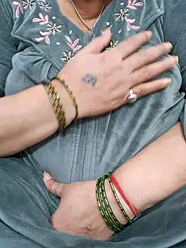 Snapshot of Kavya_XX chatting on 01/16/25, 07:20 Kavya XX online show from 01/16/25, 07:20