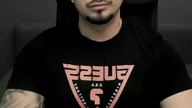 TonyWilcox online show from 02/02/25, 01:41