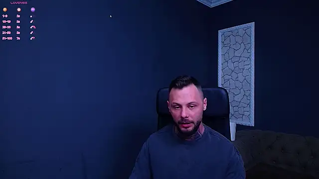 Snapshot of BrianHunts chatting on 11/03/25, 05:42 BrianHunts online show from 11/03/25, 05:42