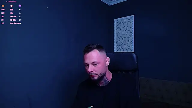 Snapshot of BrianHunts chatting on 11/14/25, 04:55 BrianHunts online show from 11/14/25, 04:55