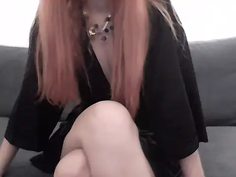 Snapshot of sevdaaqolik chatting on 12/21/24, 10:08 sevdaaqolik online show from 12/21/24, 10:08