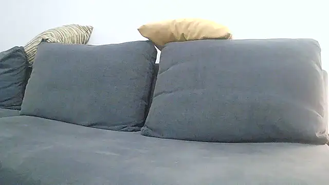 Snapshot of sevdaaqolik chatting on 12/21/25, 09:33 sevdaaqolik online show from 12/21/25, 09:33