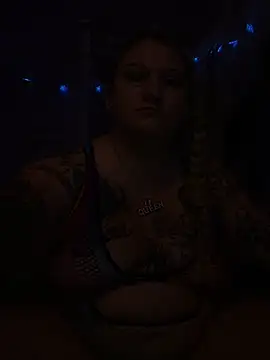 Snapshot of SexyZannaRose chatting on 09/22/25, 01:51 SexyZannaRose online show from 09/22/25, 01:51