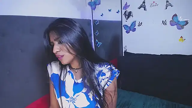 Delilah Blazee online show from 11/06/25, 05:52