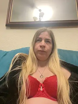 Snapshot of jayjencam chatting on 03/02/25, 09:01 jayjencam online show from 03/02/25, 09:01