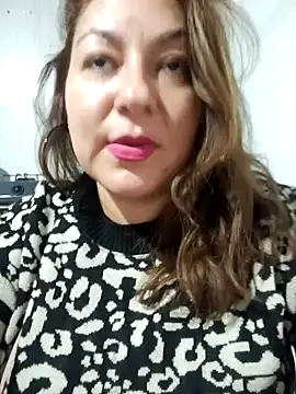 Snapshot of sakotodika chatting on 09/18/25, 03:08 sakotodika online show from 09/18/25, 03:08