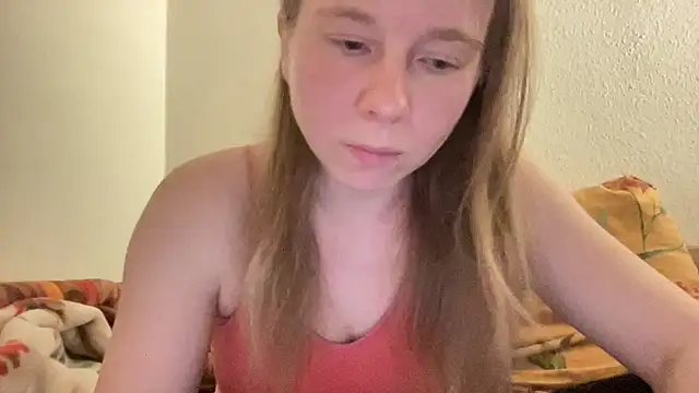 Snapshot of SweetLucy96 chatting on 03/20/25, 01:13 SweetLucy96 online show from 03/20/25, 01:13