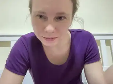 Snapshot of SweetLucy96 chatting on 11/18/25, 12:53 SweetLucy96 online show from 11/18/25, 12:53