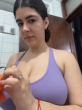  Niah  online show from 04/05/26, 02:20