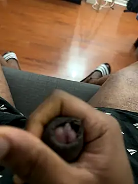 Pavan921 online show from 11/05/25, 01:22