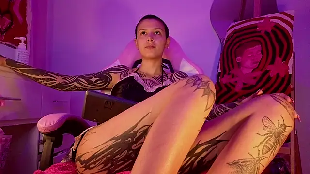 goddess vee  online show from 03/18/26, 01:31