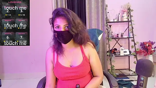 Snapshot of Naughty_nightz chatting on 11/03/25, 10:10 Naughty nightz online show from 11/03/25, 10:10