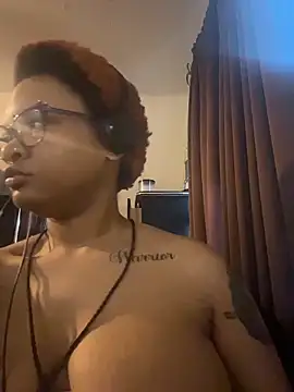 nickytheehawtie online show from 03/04/26, 02:23