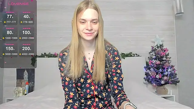 Snapshot of molly_hunt_ chatting on 12/25/24, 04:01 molly hunt online show from 12/25/24, 04:01