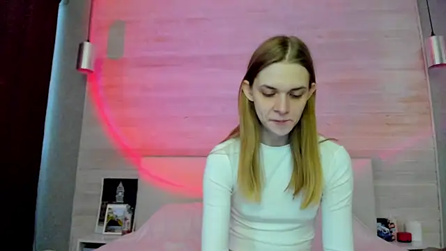 molly hunt  online show from 04/04/26, 05:16