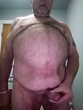 Snapshot of mrwizard4570 chatting on 02/01/26, 12:48 mrwizard4570 online show from 02/01/26, 12:48