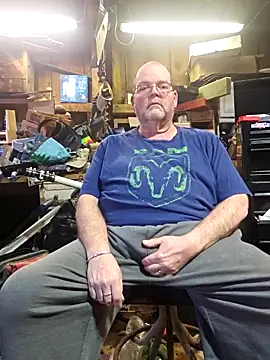 Snapshot of mrwizard4570 chatting on 02/12/26, 08:04 mrwizard4570 online show from 02/12/26, 08:04