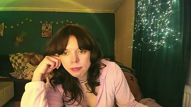 Snapshot of ClancyMorissey chatting on 04/12/26, 05:18 ClancyMorissey online show from 04/12/26, 05:18