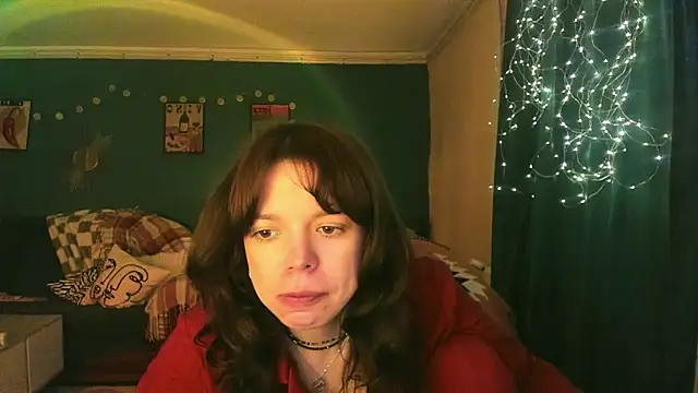 Snapshot of ClancyMorissey chatting on 04/13/26, 04:34 ClancyMorissey online show from 04/13/26, 04:34