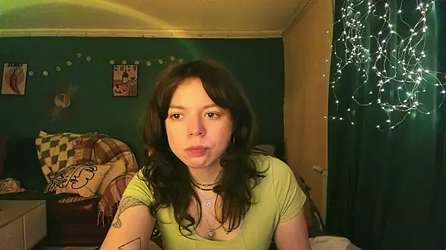 Snapshot of ClancyMorissey chatting on 04/24/26, 05:26 ClancyMorissey online show from 04/24/26, 05:26