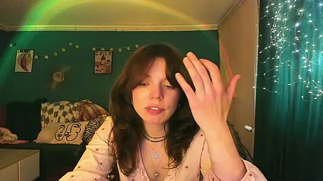 Snapshot of ClancyMorissey chatting on 05/14/26, 04:58 ClancyMorissey online show from 05/14/26, 04:58