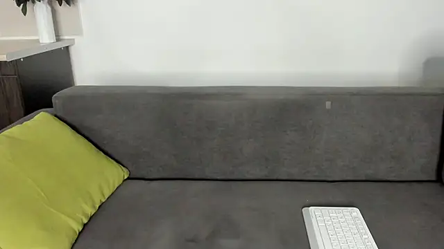 miss emily  online show from 12/25/24, 09:54