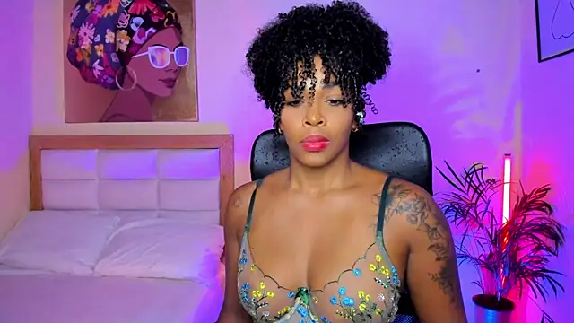 AitanaBrown  online show from 04/14/26, 09:32