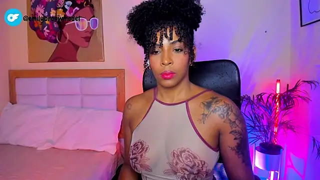 Snapshot of AitanaBrown_ chatting on 05/31/26, 02:24 AitanaBrown online show from 05/31/26, 02:24