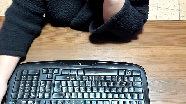 NikkiHolland online show from 02/28/26, 04:30