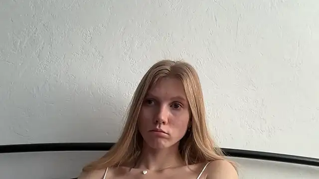 MaryMiton online show from 05/18/26, 04:51