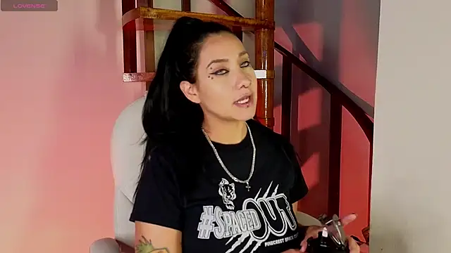 Snapshot of _kelly_hous36 chatting on 02/07/25, 06:45 kelly hous36 online show from 02/07/25, 06:45