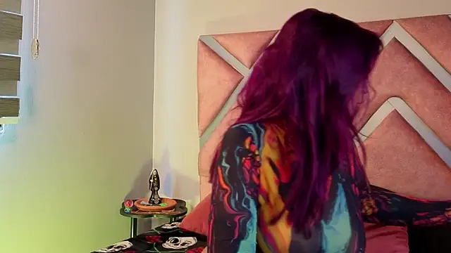 Snapshot of _kelly_hous36 chatting on 11/12/25, 12:49 kelly hous36 online show from 11/12/25, 12:49