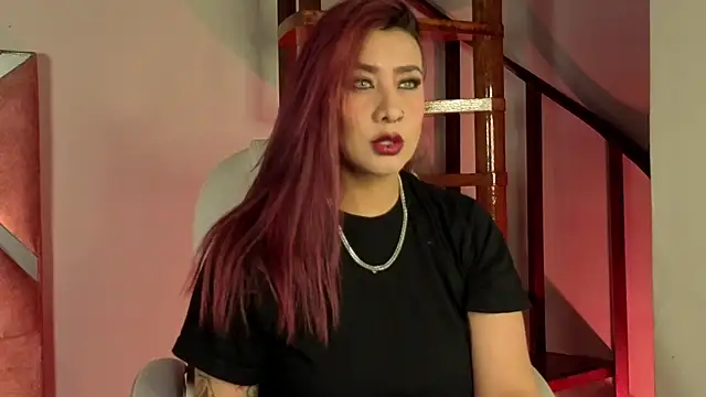 Snapshot of _kelly_hous36 chatting on 12/16/25, 12:32 kelly hous36 online show from 12/16/25, 12:32