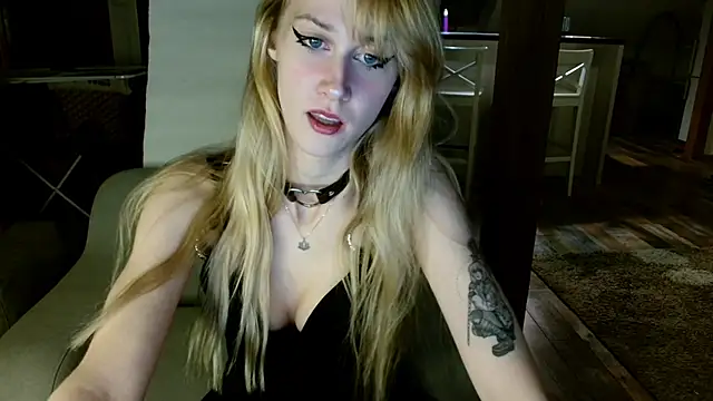 Snapshot of goldhaarigeDame chatting on 02/20/25, 10:48 goldhaarigeDame online show from 02/20/25, 10:48